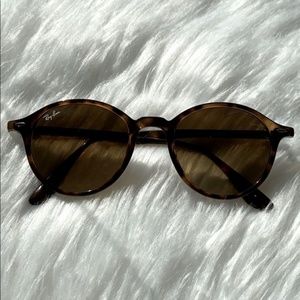 Ray Ban Circular Sunglasses